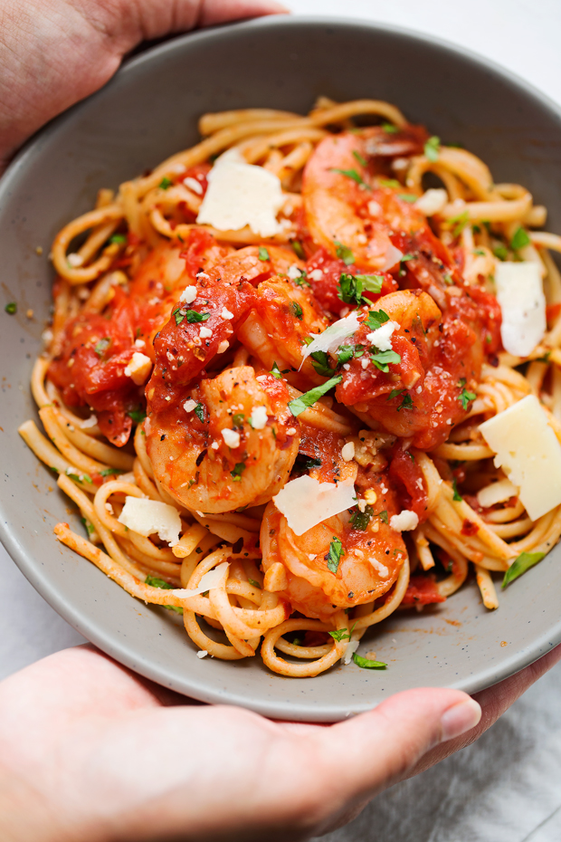 Spicy Shrimp Tomato Pasta