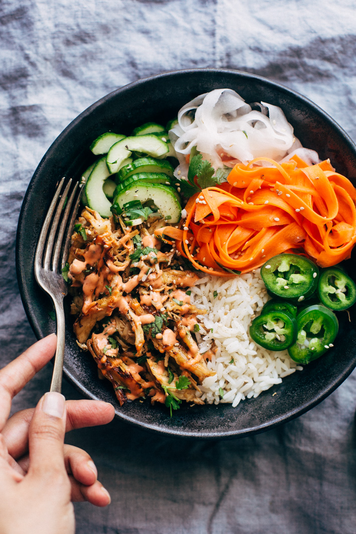 Crispy Chicken Banh Mi Bowls with Veggies - An instant pot recipe for crispy chicken served with rice and tons of veggies! #banhmibowls #banhmi #instantpot | Littlespicejar.com
