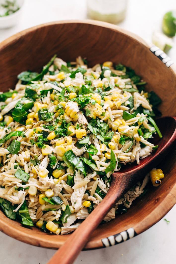 Roasted Corn Chicken Orzo Salad with Garlic Lime Vinaigrette - a simple, clean salad with no creamy dressings. This is perfect to meal prep for the week. #mealprep #healthysalad #chickensalad #pastasalad | Littlespicejar.com