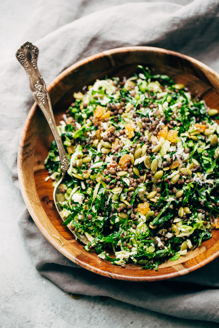 Autumn Lentil Kale Salad with Parmesan - this salad is hearty and filling and perfect for your Thanksgiving table with all it's beautiful colors! #sponsored by @usapulses and @pulsecanada #lentilkalesalad #kalesalad #lentilsalad | Littlespicejar.com