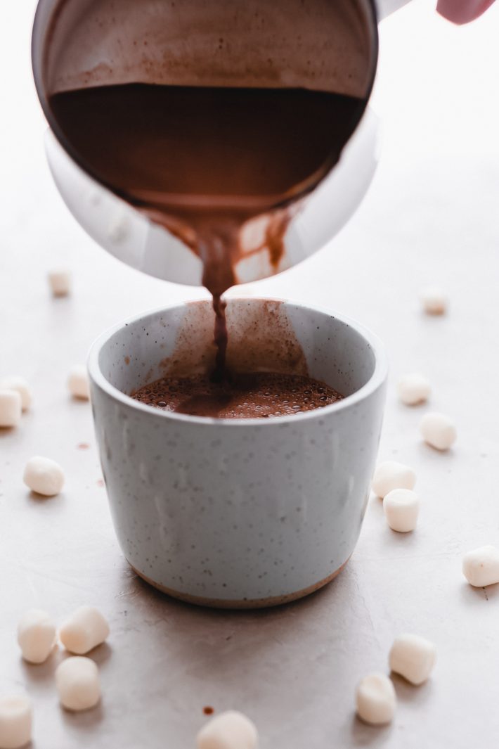Hot Chocolate for Two - a simple recipe with just 5 ingredients and it takes 10 minutes to make from start to finish! #hotchocolate #stovetophotchocolate #hotchocolaterecipe #hotcocoa | Littlespicejar.com