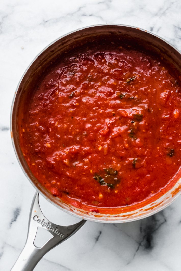 Best Ever Arrabbiata Sauce - my homemade arrabbiata sauce is so delicious you'll make it regularly! Tons of ways to serve this and it freezes beautifully! #arrabbiatasauce #homemadesauce #italiansauce #tomatosauce #tomatosaucerecipe #saucerecipe | Littlespicejar.com