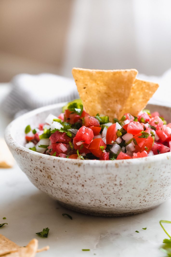 5-Ingredient Pico de Gallo - learn how to make the best homemade pico de gallo. One simple technique makes this pico so much better! #picodegallo #cincodemayo #salsa #chipanddip #appetizers | Littlespicejar.com
