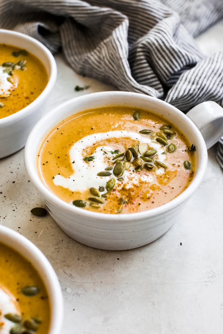 Harvest Pumpkin Leek Soup is a quick and easy soup I love throwing together! It’s loaded with warm, autumn flavors and is silky smooth. The hint of cream really takes this over the top! Perfect for fall lunches or as an appetizer for Thanksgiving! #pumpkinsoup #butternutsquashsoup #soup #easysoup #souprecipe | Littlespicejar.com