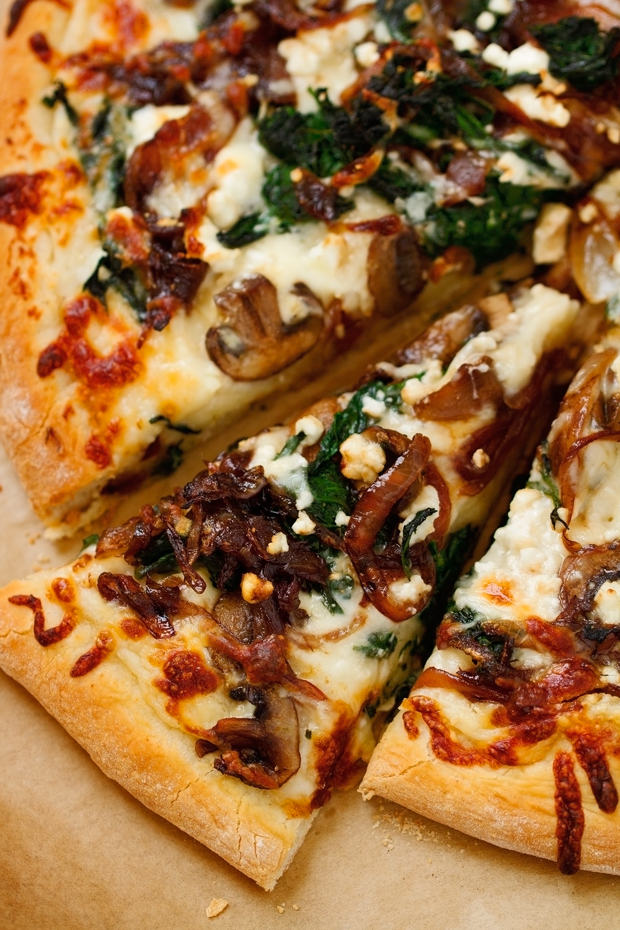 Caramelized Onion Feta Spinach Pizza with White Sauce