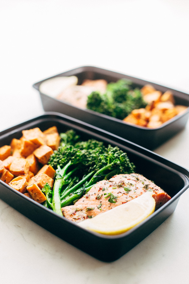 MEAL PREP - Lemon Roasted Salmon with Sweet Potatoes and Broccolini - an easy way to heat healthier without cooking every single day. Great for lunches or busy weeknight dinners! #mealprep #lemonroastedsalmon | Littlespicejar.com