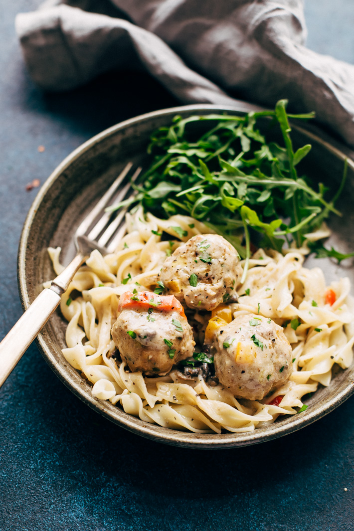 Cajun Chicken Meatballs in Tasty Cream Sauce - These meatballs are flavored with cajun seasoning and perfect to serve with garlic bread or egg noodles! So comforting! #cajunchickenmeatballs #chickenmeatballs #meatballs #creamsauce | Littlespicejar.com