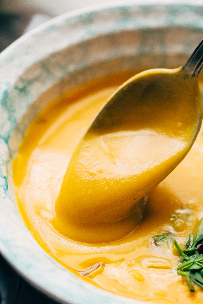 Luxurious Turkish Lentil Soup - 30 minutes to make this creamy soup that contains NO CREAM! Completely vegetarian/vegan friendly and gluten-free! #lentilsoup #splitpeasoup #instantpot #soup | Littlespicejar.com
