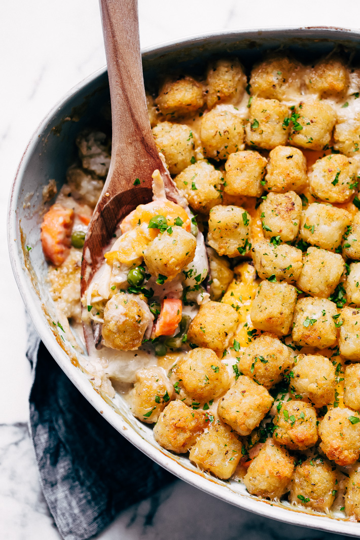 Chicken Pot Tater Tot Hotdish - A chicken pot pie meets a hotdish! This is the most comforting meal ever and it's perfect to make when you need to use up leftover chicken or turkey! #hotdish #casserole #chickenpothotdish #chickentatertotcasserole #chickencasserole | Littlespicejar.com