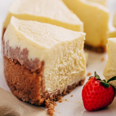 Instant Pot Cheesecake - BEST EVER Creamy Cheesecake!