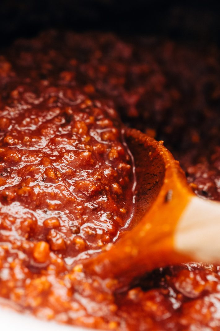 Easy Meat Sauce Recipe (Stove Top and Instant Pot) Learn how to make the most delicious homemade meat sauce. Use it in lasagna, stuffed shells, zucchini boats or on top of spaghetti! #spaghettsauce #bigbatchmeatsauce #meatsauce #ragu #bolognese | Littlespicejar.com
