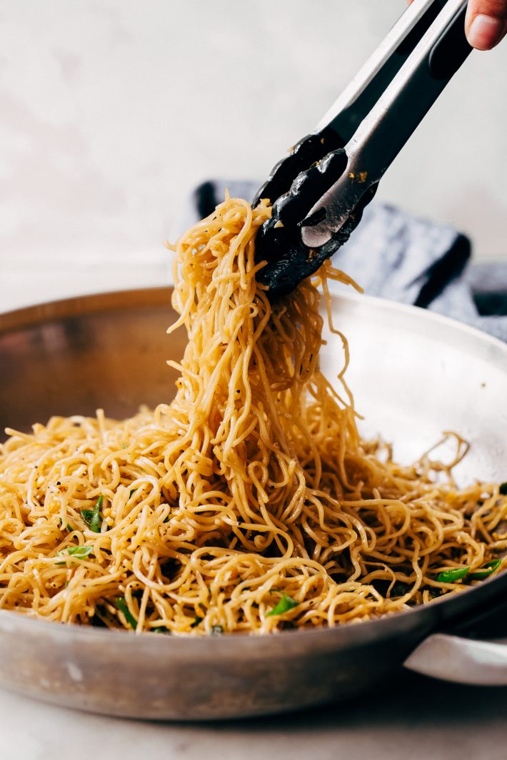 Crazy Good Quick Garlic Noodles - a quick 15 minute recipe for garlic noodles! These noodles are a fusion recipe and have the BEST flavor! #garlicnoodles #quickgarlicnoodles #garlicspaghetti #pasta #noodles | Littlespicejar.com