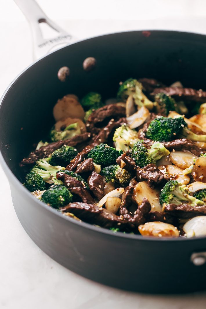 Best Easy Broccoli Beef Stir Fry Recipe - the easiest recipe that takes in the ballpark of 30 minutes to make and tastes better than takeout! #beefandbroccoli #broccolibeef #broccolibeefstirfry #stirfry #takeout | Littlespicejar.com