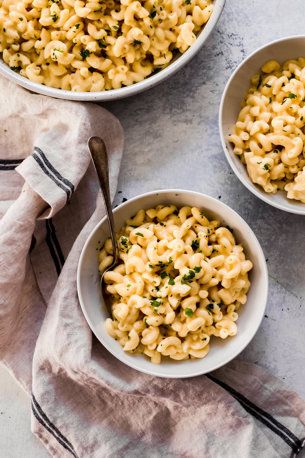 Creamy, dreamy 5 ingredient Instant Pot Mac and Cheese is so easy to make.....
