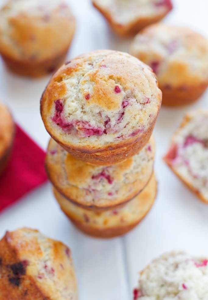 Super Moist Lemon Raspberry Muffins