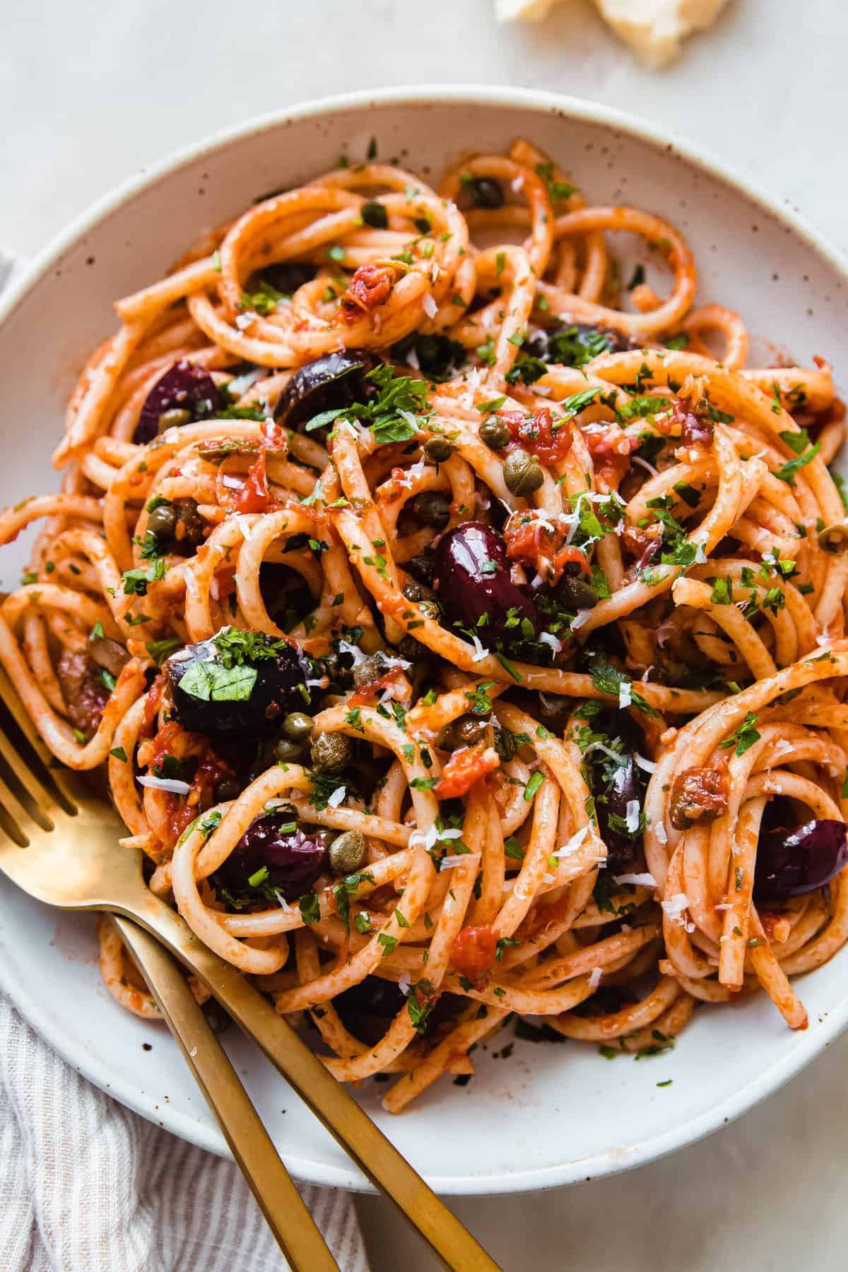 Easy Weeknight Pasta Puttanesca Recipe Little Spice Jar Easy Weeknight Pasta Puttanesca Recipe Little Spice Jar